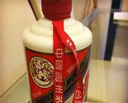 教您如何识别真假飞天茅台