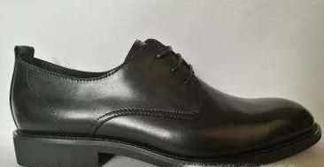 金利来皮鞋真伪辨别