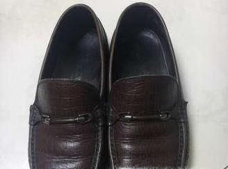 金利来皮鞋真伪辨别