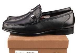 金利来皮鞋真伪辨别