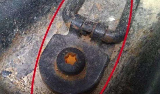 十字螺丝锈死了怎么办