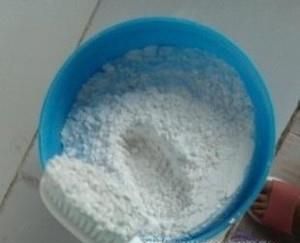 怎样用盐刷牙,使牙齿更白的方法不得不知