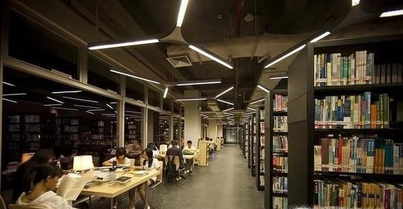 如何在图书馆快速找到自己想要的那本书