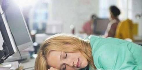 上夜班白天睡不着晚上犯困怎么办