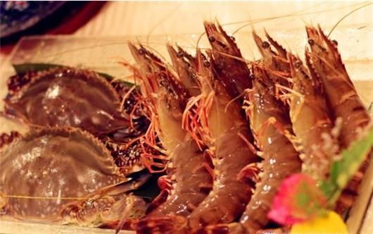 如何挑选优质好柿饼？吃柿饼要注意什么？