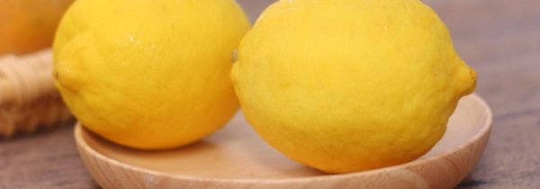 柠檬可以和胎菊一起泡水喝吗