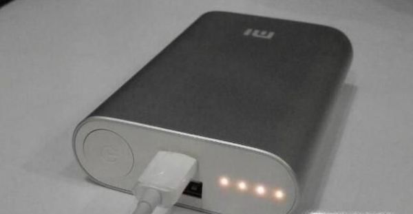 从哪些方面可以判断充电宝的真假？