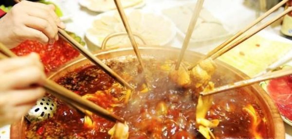 隐形眼镜怎么护理