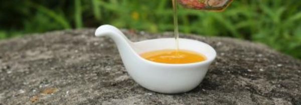 蜂蜜可以和牛奶一起喝吗