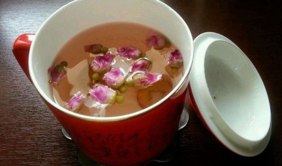 蜂蜜可以和什么一起泡水喝