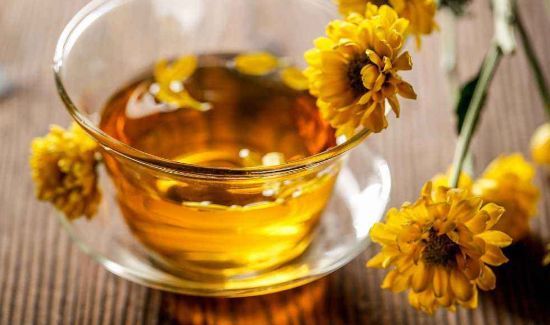 蜂蜜可以和菊花一起泡水喝吗