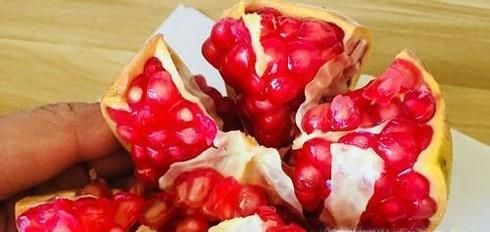教大家如何简单的打开石榴
