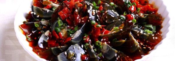 皮蛋可以和葡萄一起吃吗