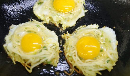 驴肉可以和鸡蛋一起吃吗