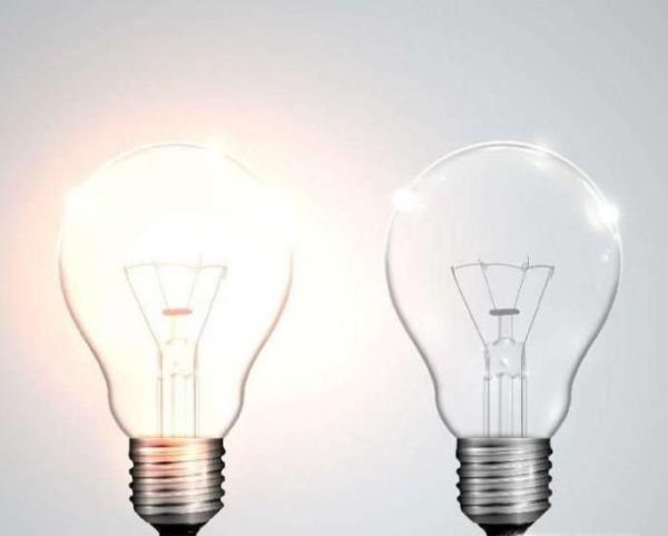 如何更换灯管、灯泡