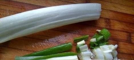 如何把葱切成葱花