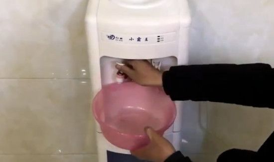 饮水机怎么清理里面的水垢