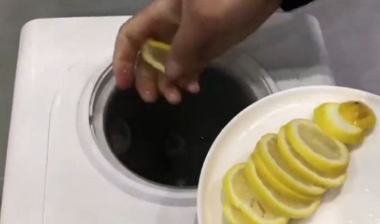 饮水机怎么清理里面的水垢