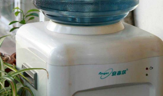 饮水机怎么用