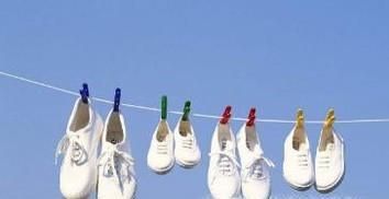 新买的鞋子味道很大怎么办？如何消除异味？