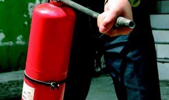 灭火器的使用五个步骤