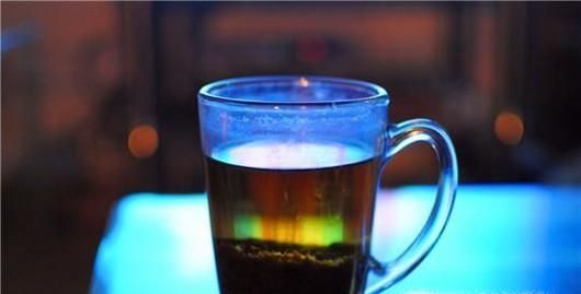 如何辨别茶叶是否含有添加剂？选购健康茶叶指南