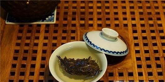 如何辨别茶叶是否含有添加剂？选购健康茶叶指南