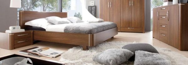 房间潮湿有虫子怎么驱除