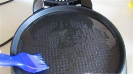 第一次使用电饼铛时的注意事项