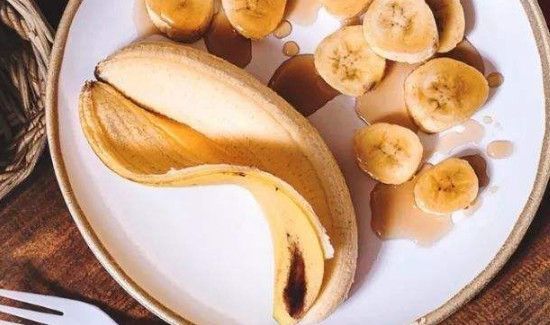 菠萝可以和香蕉一起吃吗?