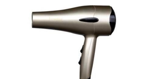 快速晾干鞋子的方法