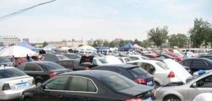 汽车天窗异响怎么办？