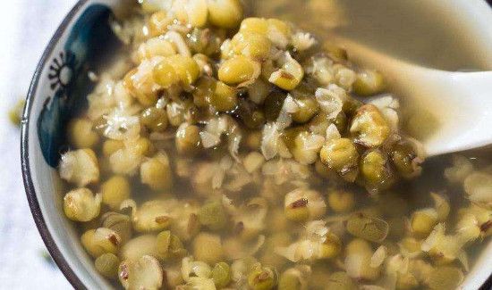 兔肉可以和绿豆一起吃吗