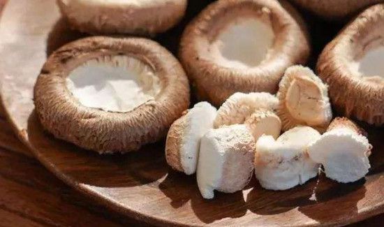 兔肉可以和香菇一起吃吗