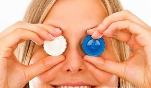 日抛隐形眼镜和日戴型隐形眼镜区别