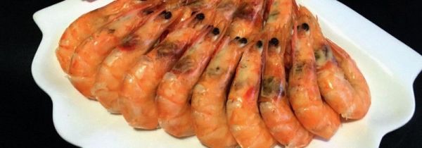 虾可以和牛奶一起吃吗