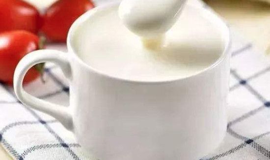 榴莲可以和酸奶一起吃吗