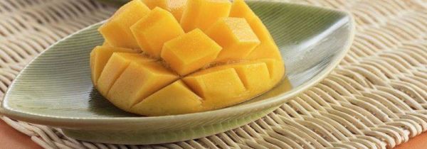 芒果可以和鸡蛋一起吃吗