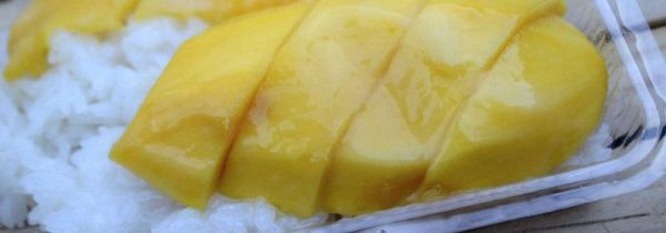 芒果可以和酸奶一起吃吗?