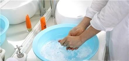 怎么用消毒液洗衣服