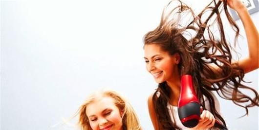 如何安全使用电吹风？电吹风使用注意事项！