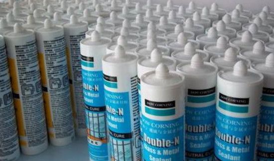 玻璃胶能防水堵漏吗