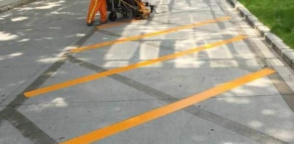 停车位划线怎么划？