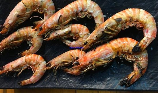 隔夜的虾放在冰箱里还能吃吗