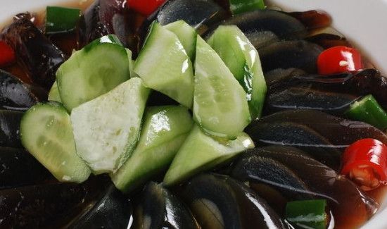 松花蛋可以和黄瓜一起凉拌吗