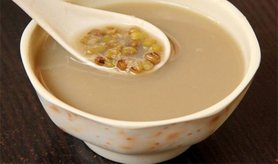 热的绿豆汤可以直接放冰箱吗