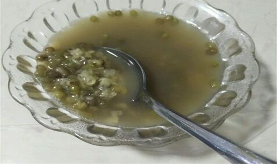 热的绿豆汤可以直接放冰箱吗