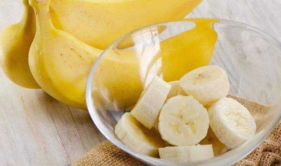 柿子可以和香蕉一起吃吗