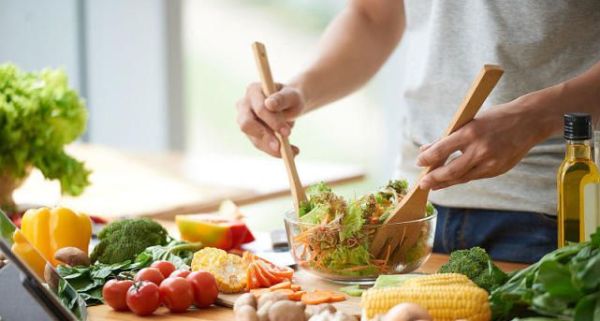 健康预警！哪些食物绝对不能隔夜吃？