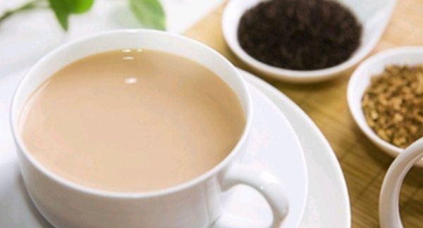 为什么喝奶茶店里的奶茶很容易睡不着？